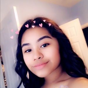 Meet your Posher, Anya